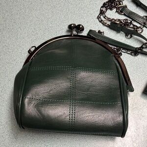 Elegant Green Leather Women's Bag